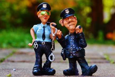 二级高级警长相当于啥级别(二级高级警长相当于什么级别)