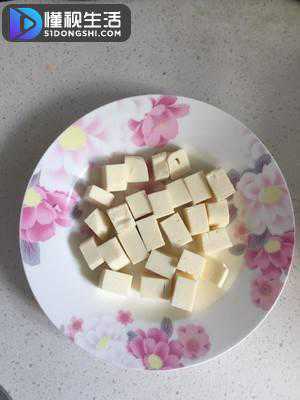 拔丝奶豆腐做法(拔丝奶豆腐做法有哪些)