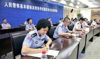警察面试技巧(交警春节向司机发放有交通知识的贺年片,对此,你怎么看)