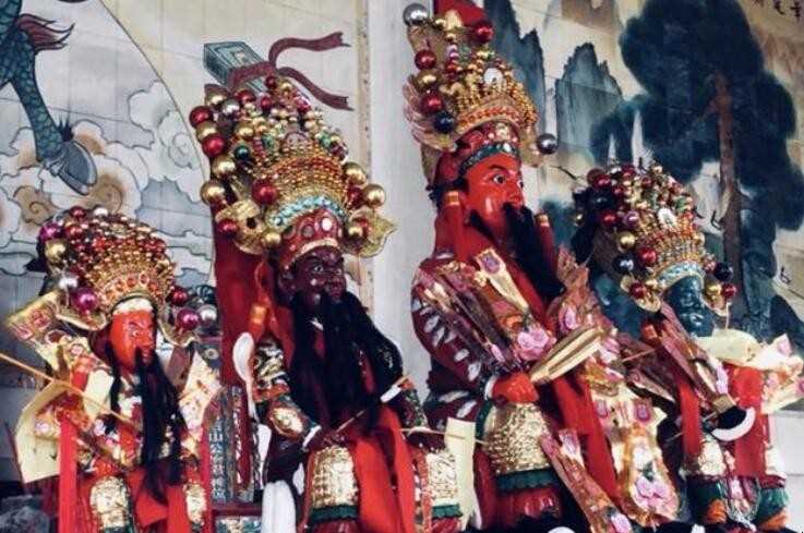 神祗(zhi)和神只(qi)各指什么意思