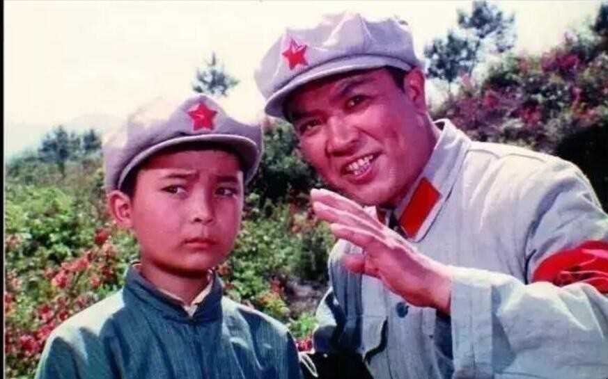 《闪闪的红星》的歌词是什么