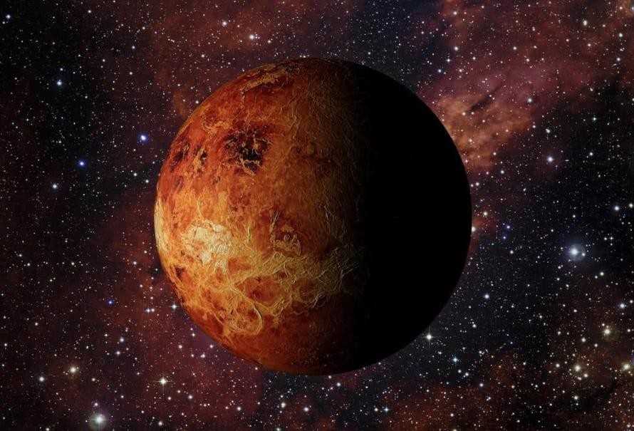 离月亮最近的星星是什么星