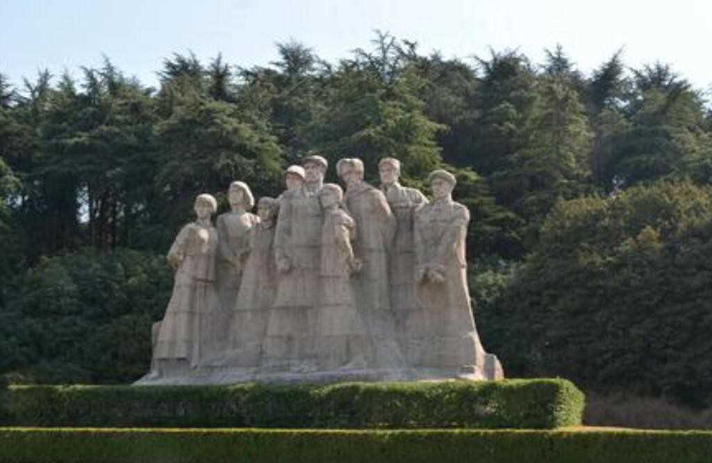 瞻仰的意思是什么