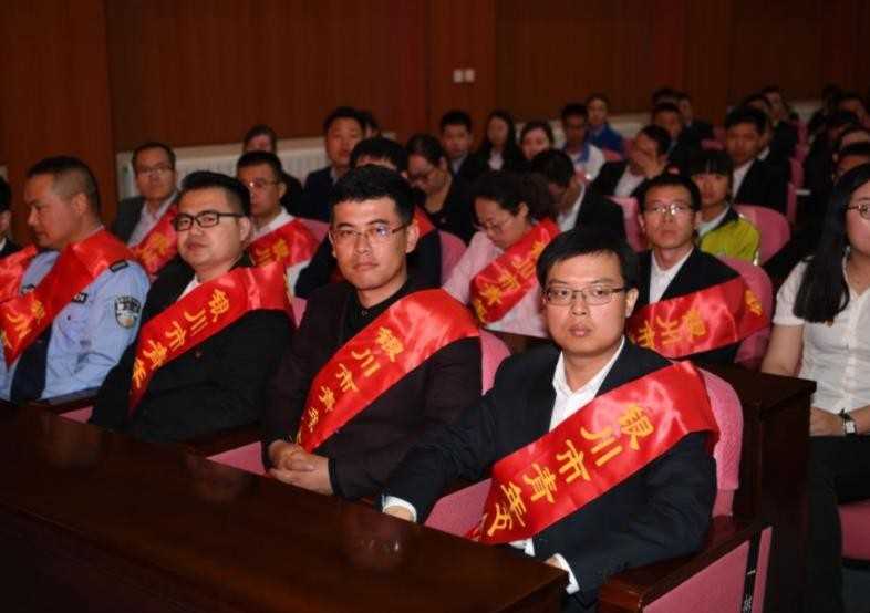 出色共青团员有什么用
