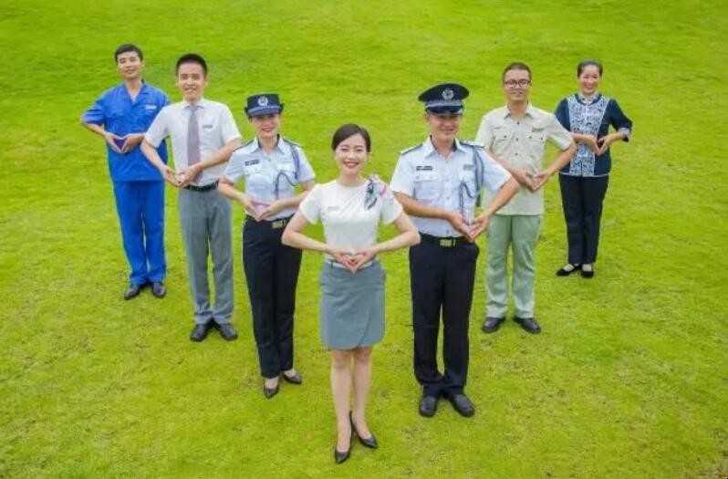 物业服务合同一般签两年