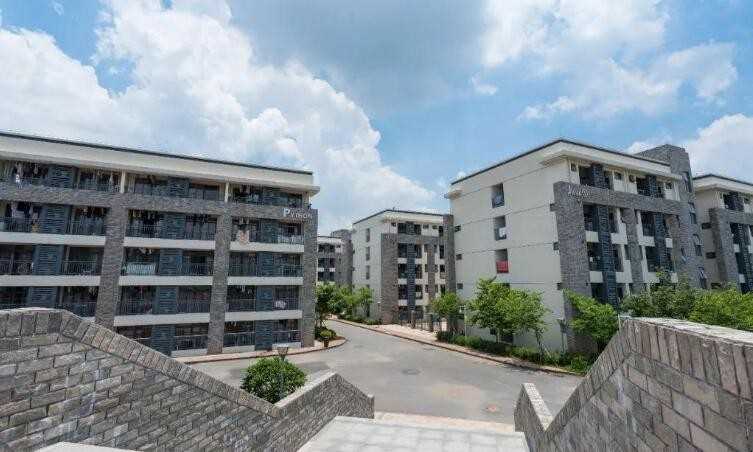 广东东软学院