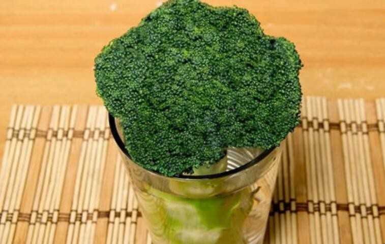 西蓝花为什么会变黄