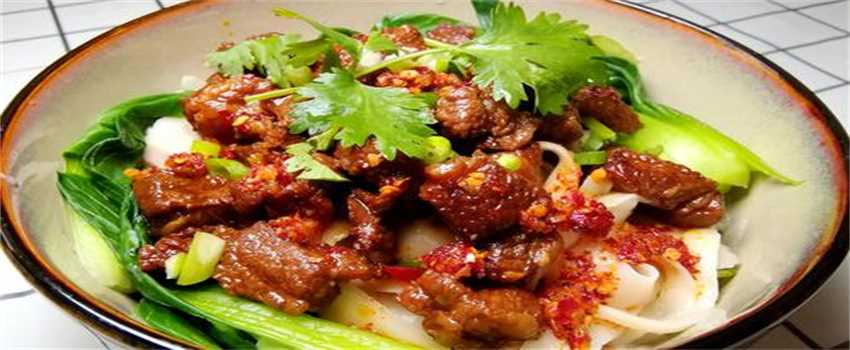 油泼辣子牛肉面的做法(油泼辣子牛肉面的制作方法)