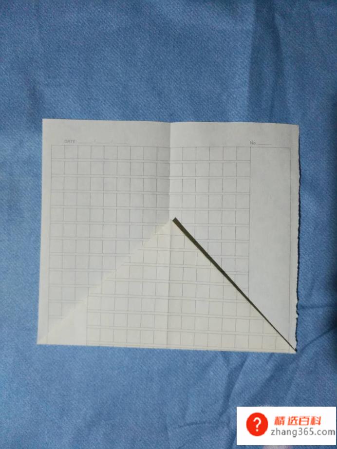 可以回旋的纸飞机