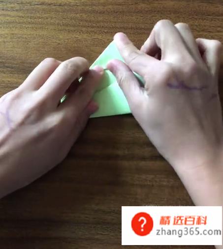 如何制作纸指甲(制作纸指甲的方法有哪些)