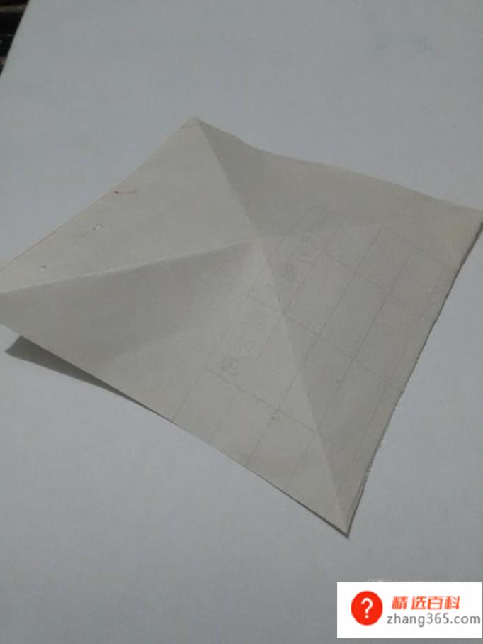 折纸----如何制作一枚火箭?