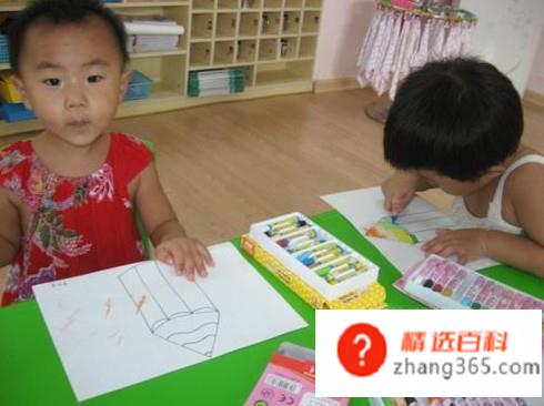如何教小孩学画画