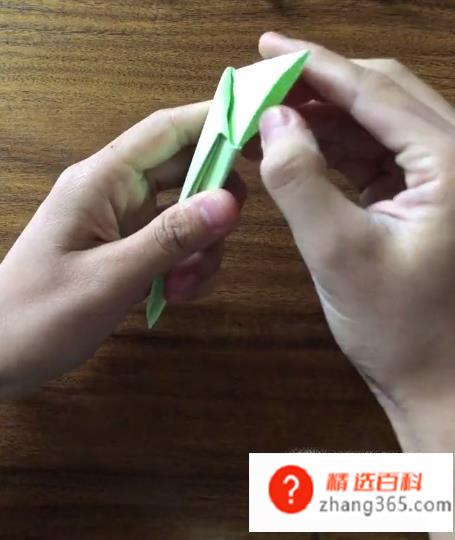 如何制作纸指甲(制作纸指甲的方法有哪些)