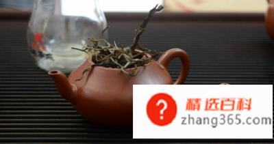 万丈红尘三杯酒千秋大业一壶茶是什么意思？