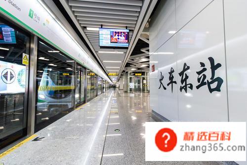 第一次怎么乘坐地铁(第一次坐地铁要怎么坐)