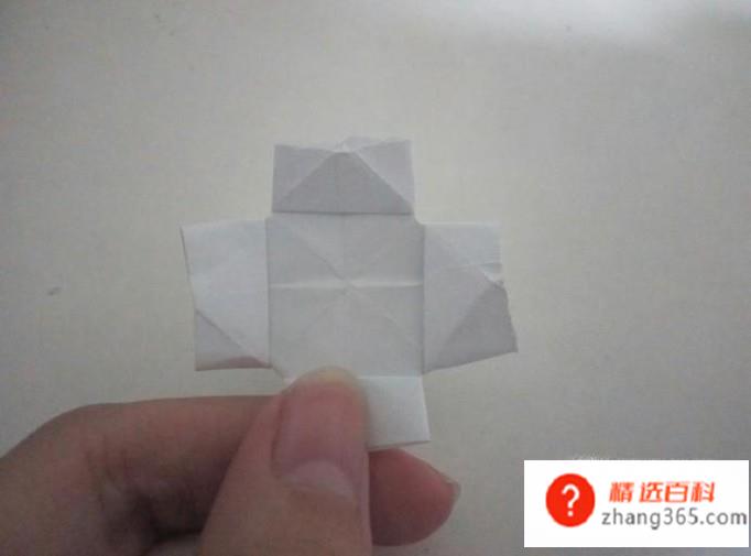 怎么用纸折小衣服？