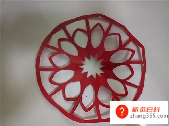 简单的新年窗花剪纸图解