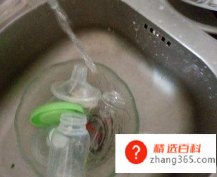 吸奶器怎么使用(什么情况下使用吸奶器)