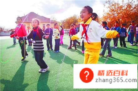 双摇跳绳的训练方法(双摇跳绳的操作方法)