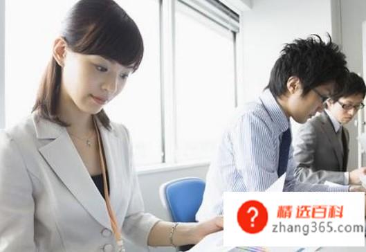 一个人很迷茫，不知道做什么工作，该怎么办？