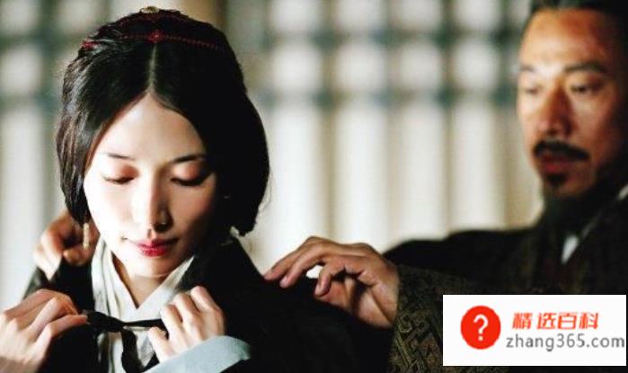 铜雀春深锁二乔的意思