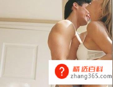 女人最喜欢男人抚摸她身体的哪里