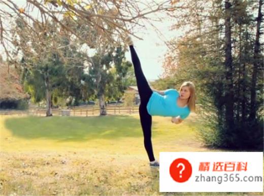 怎样练一字马