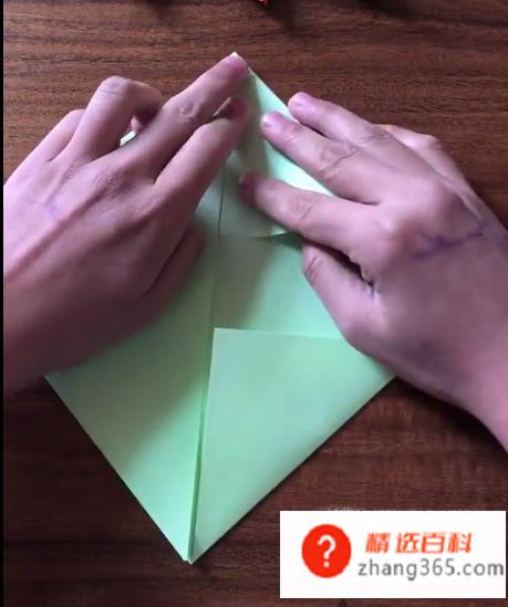 如何制作纸指甲(制作纸指甲的方法有哪些)