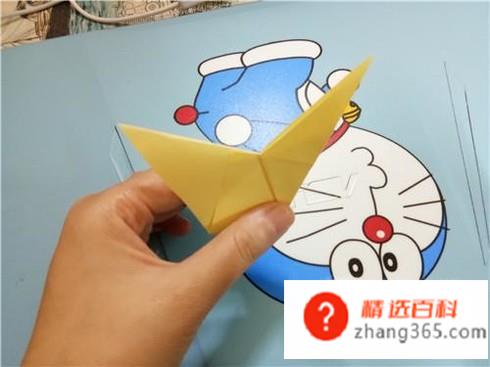 如何用折纸折V形飞镖
