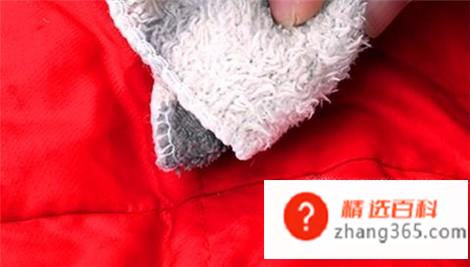 自己在家干洗衣服的小窍门(家里干洗这些衣服有什么窍门吗窍门当然有啦)
