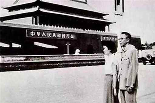 鹿钟麟是谁(他是谁为何让溥仪如此害怕)