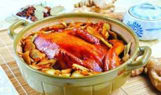 特别适合秋冬季节食用(家常姜母鸭做法图解)