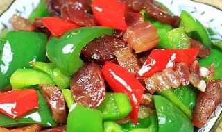 青椒炒腊肉制作方法介绍(青椒炒腊肉)