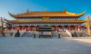 在龙华寺求什么比较灵(上海龙华寺求什么灵)